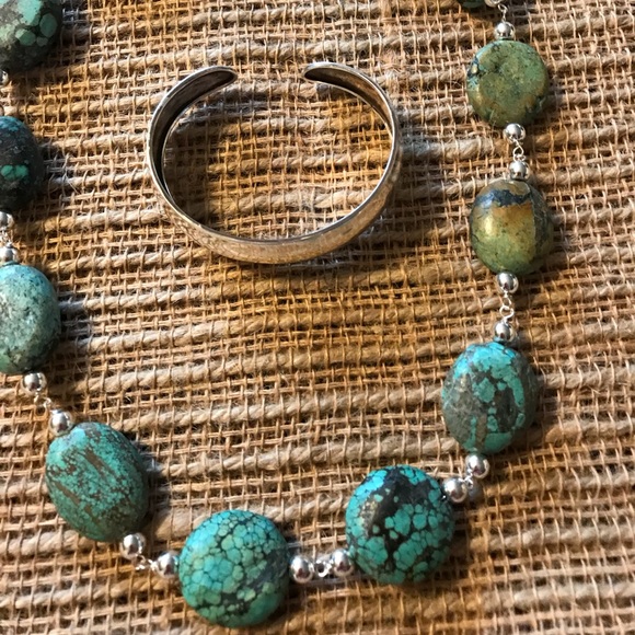 Jewelry - Necklace